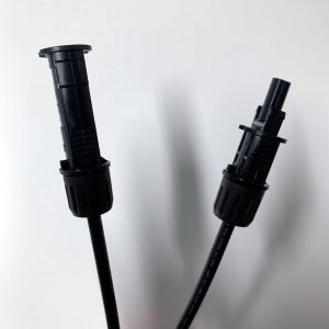 Câbles de 130 cm, avec connecteurs compatibles MC4 (XT-101)